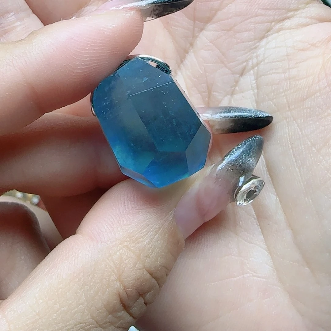 水晶手串未镶嵌J*海蓝宝