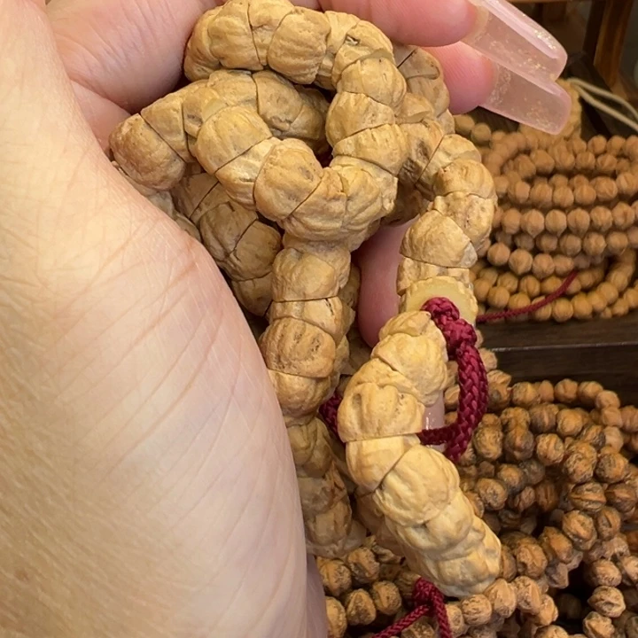 【闪购商品】吊坠柏香籽/百香籽L*