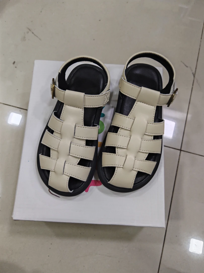 【米28】7306 春秋季儿童皮鞋时尚小皮凉鞋节日厚底圆头