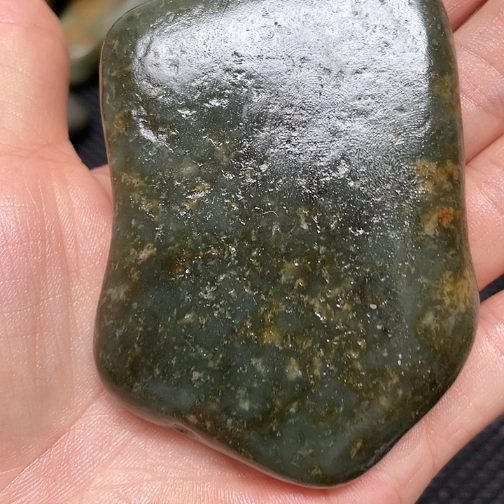 和田玉（糖玉）未镶嵌车挂