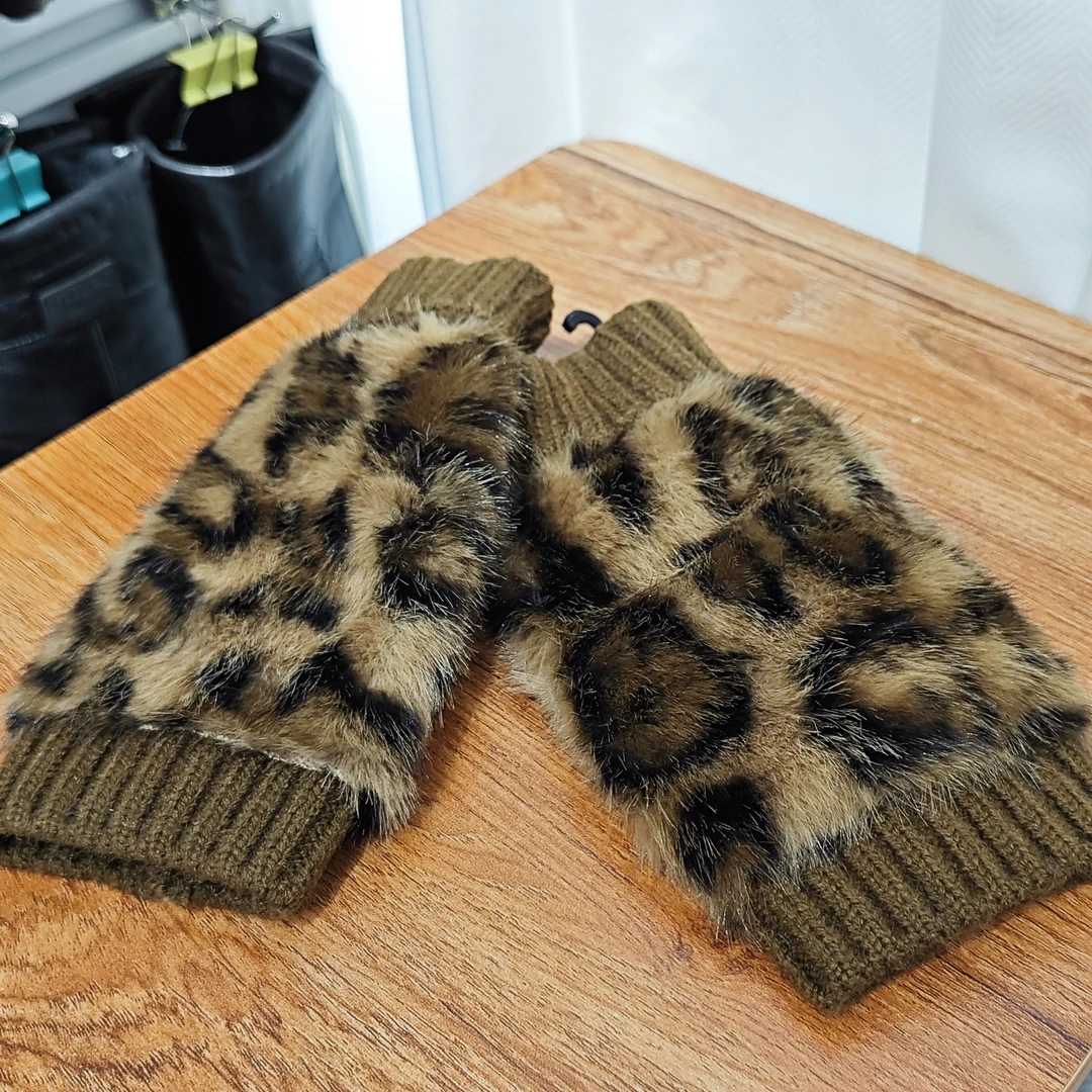 咖色豹纹保暖手套H004