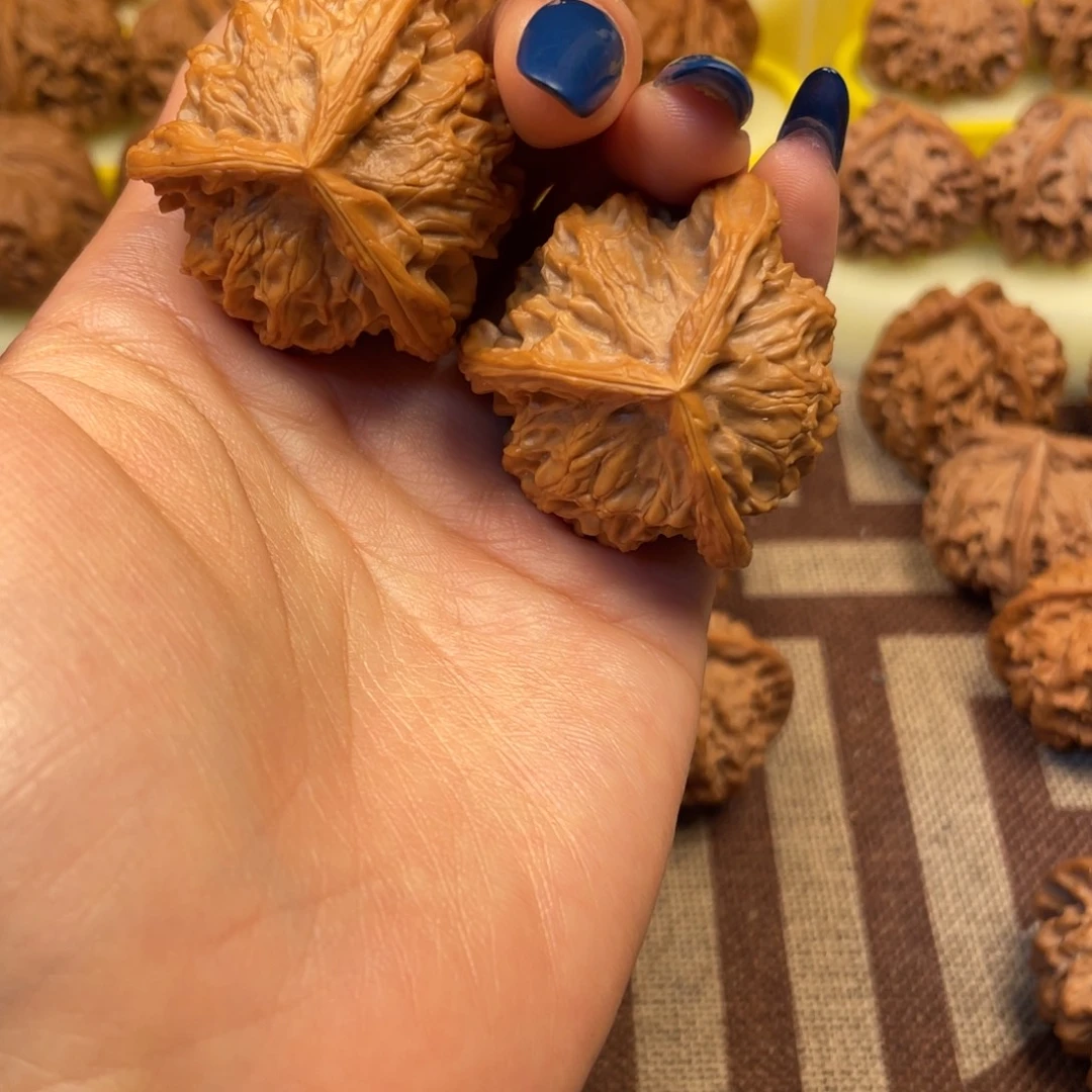 吊坠文玩核桃盘山三棱