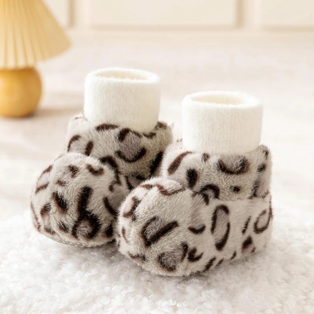 冬季婴儿加绒宝宝鞋0-12个月防掉防滑保暖步前棉鞋男女宝宝鞋