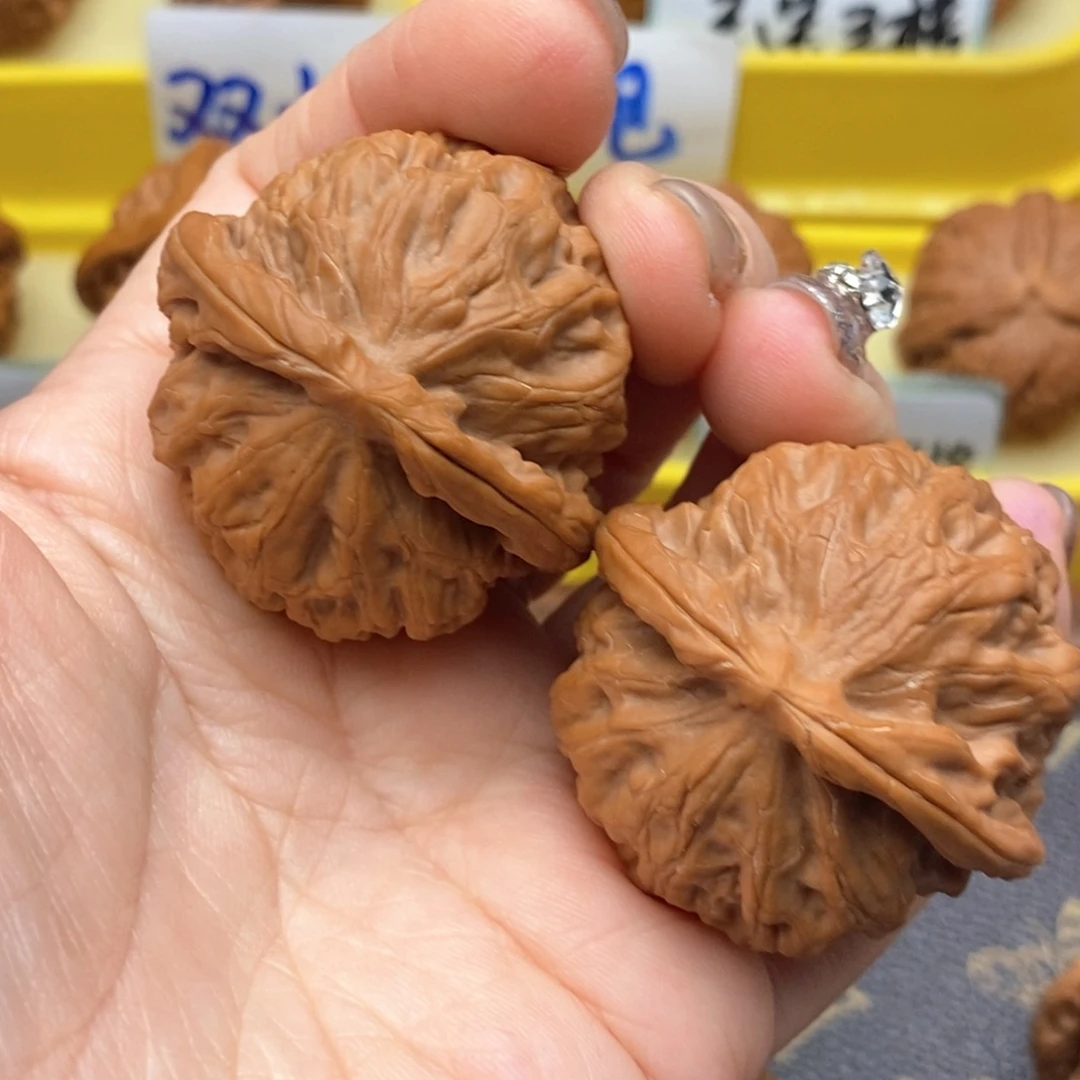 文玩核桃把件145号金麒麟