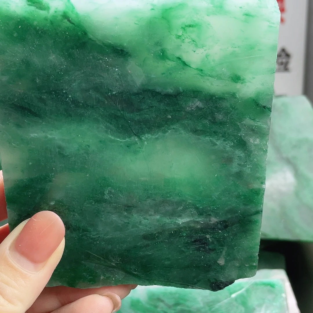 用***9定制石英质玉（非洲翠）