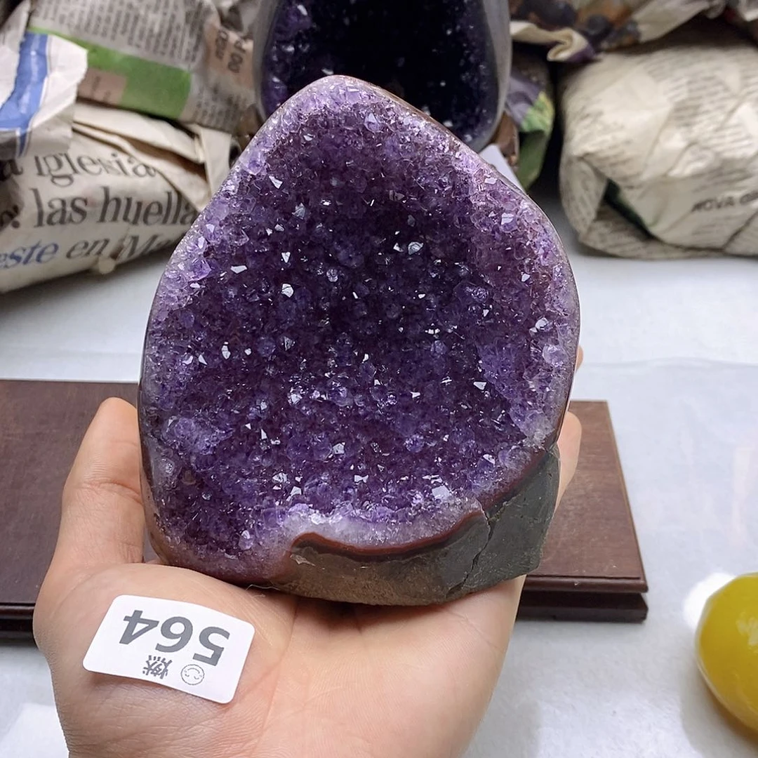 紫晶大型摆件（非配饰）未镶嵌