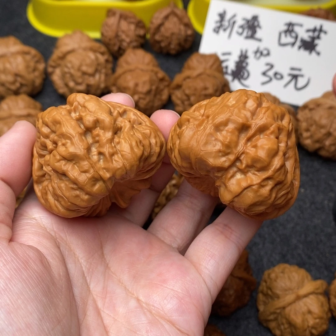 文玩核桃把件随***个蛤蟆45