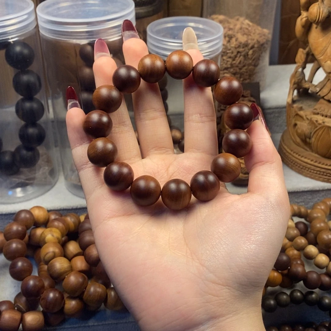 檀香木手串/手链E****r供奉1.5