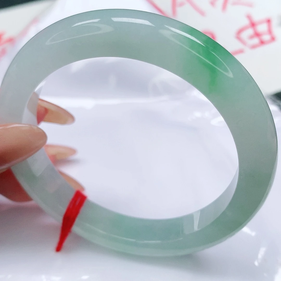 未镶嵌手镯翡翠57