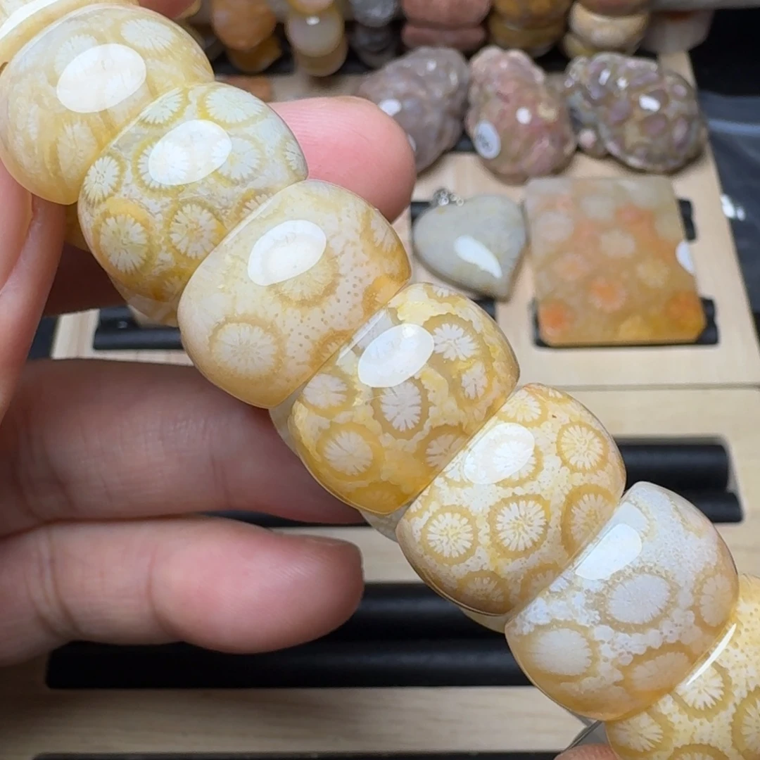 硅化玉未镶嵌纯天然色有机玉石保真色