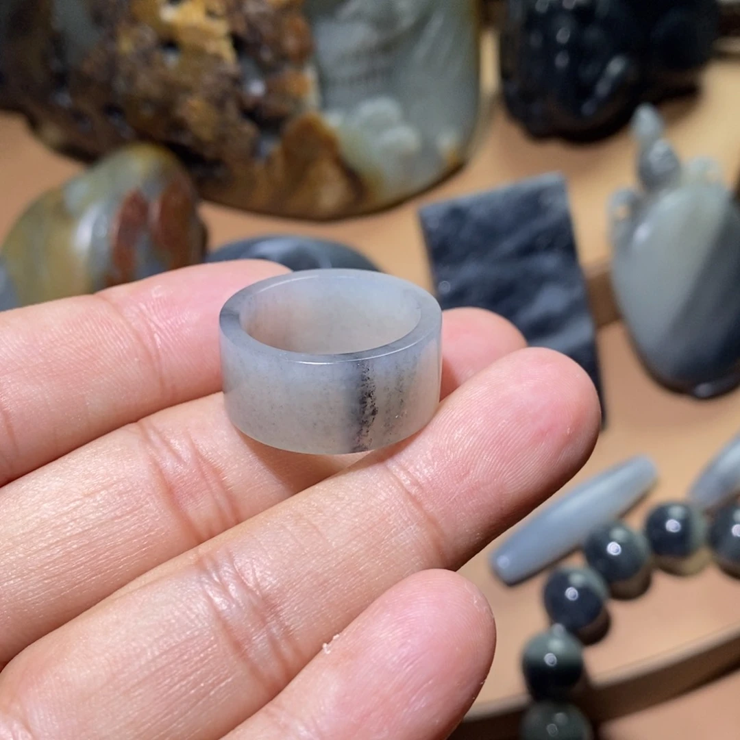 未镶嵌和田玉挂件