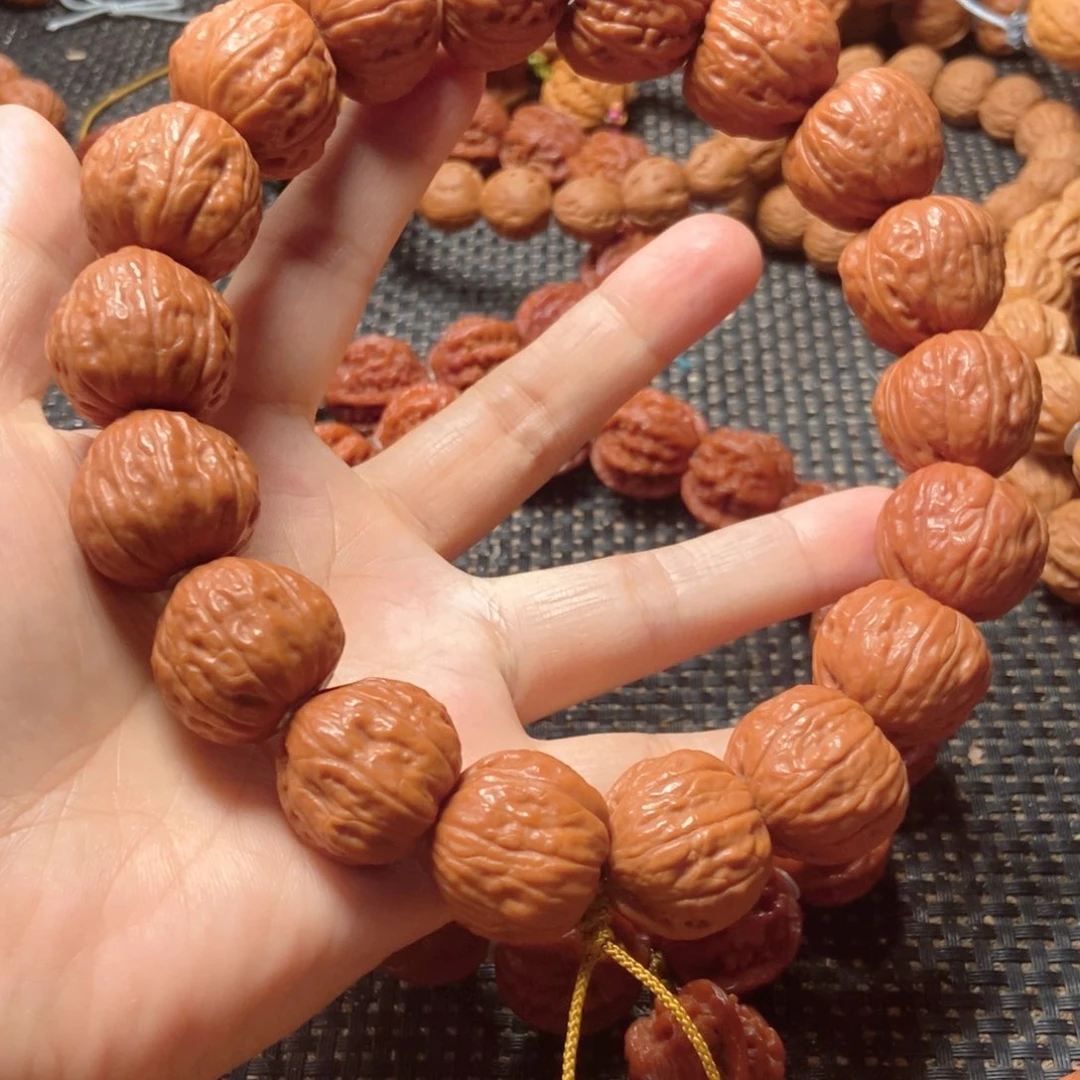 珍***在吊坠文玩核桃凹底磨盘手持