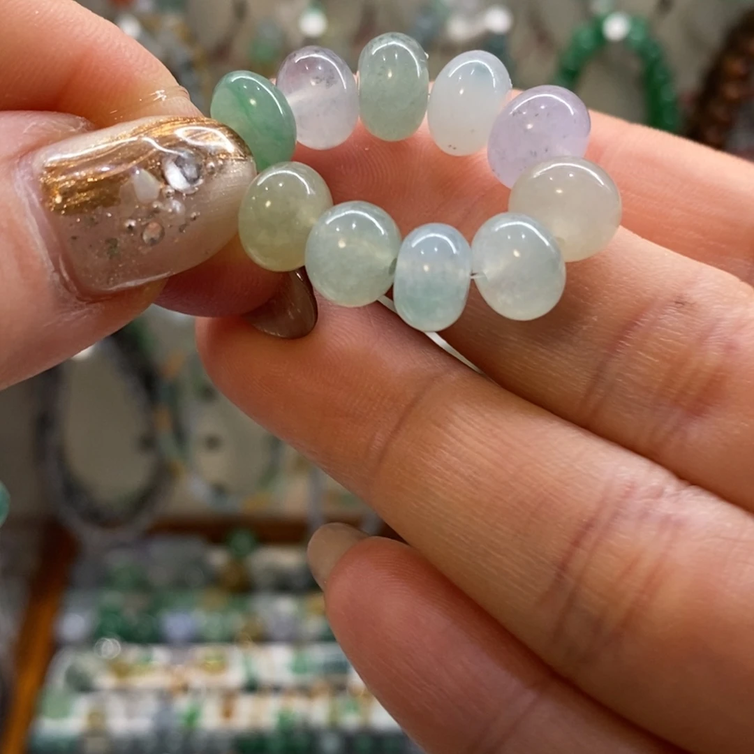 晚***晚未镶嵌手链翡翠买断