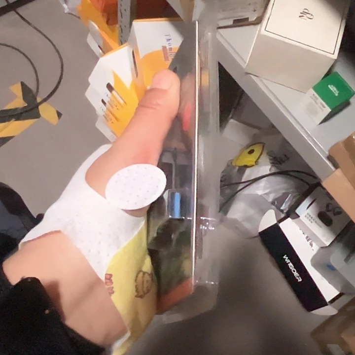 纽纽纽卡。 64g.