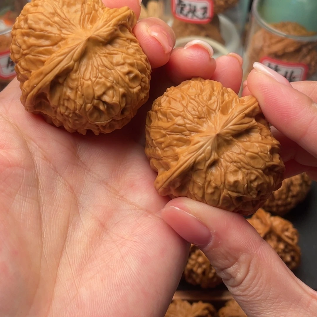 王***二桃核把件全品毕业南瓜