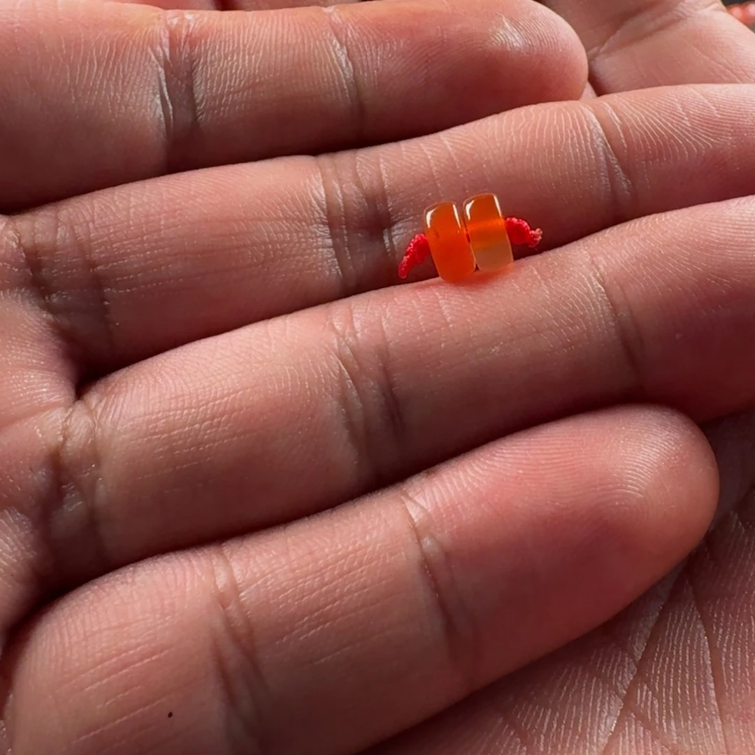 海***奇南红玛瑙未镶嵌干掌飘花隔片6.5