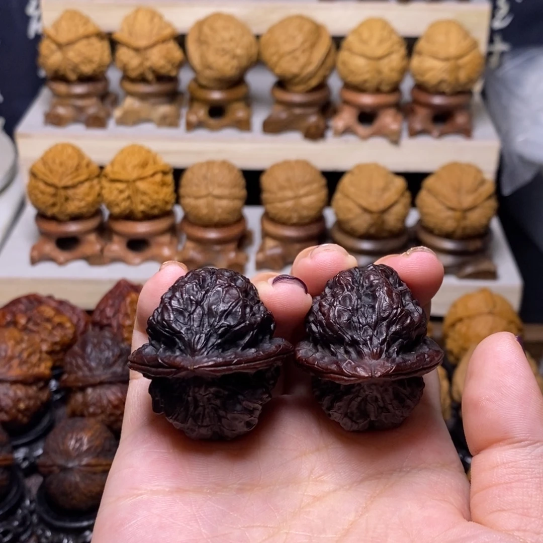 文玩核桃把件Z卧龙金蟾22……………