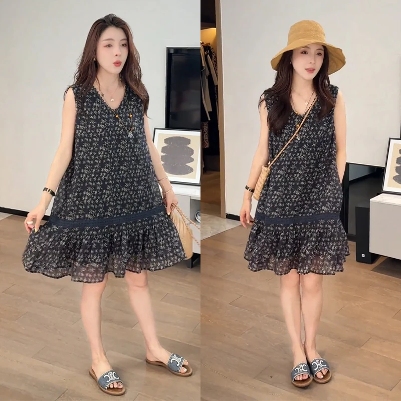 法式复古v领碎花无袖背心连衣裙女2025夏季新款裙子气质减龄短裙