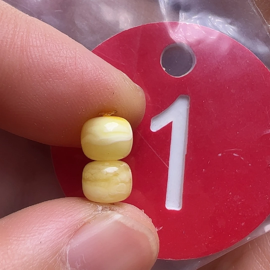 蜜蜡未镶嵌珠宝奇石6.2m m