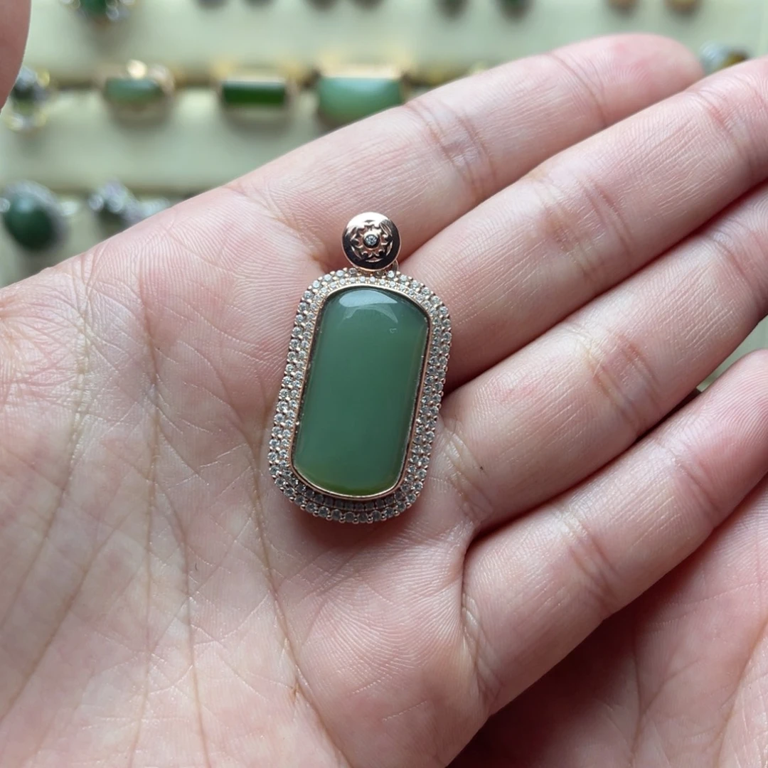 和田玉（碧玉）银S925镶嵌吊坠(赠链)