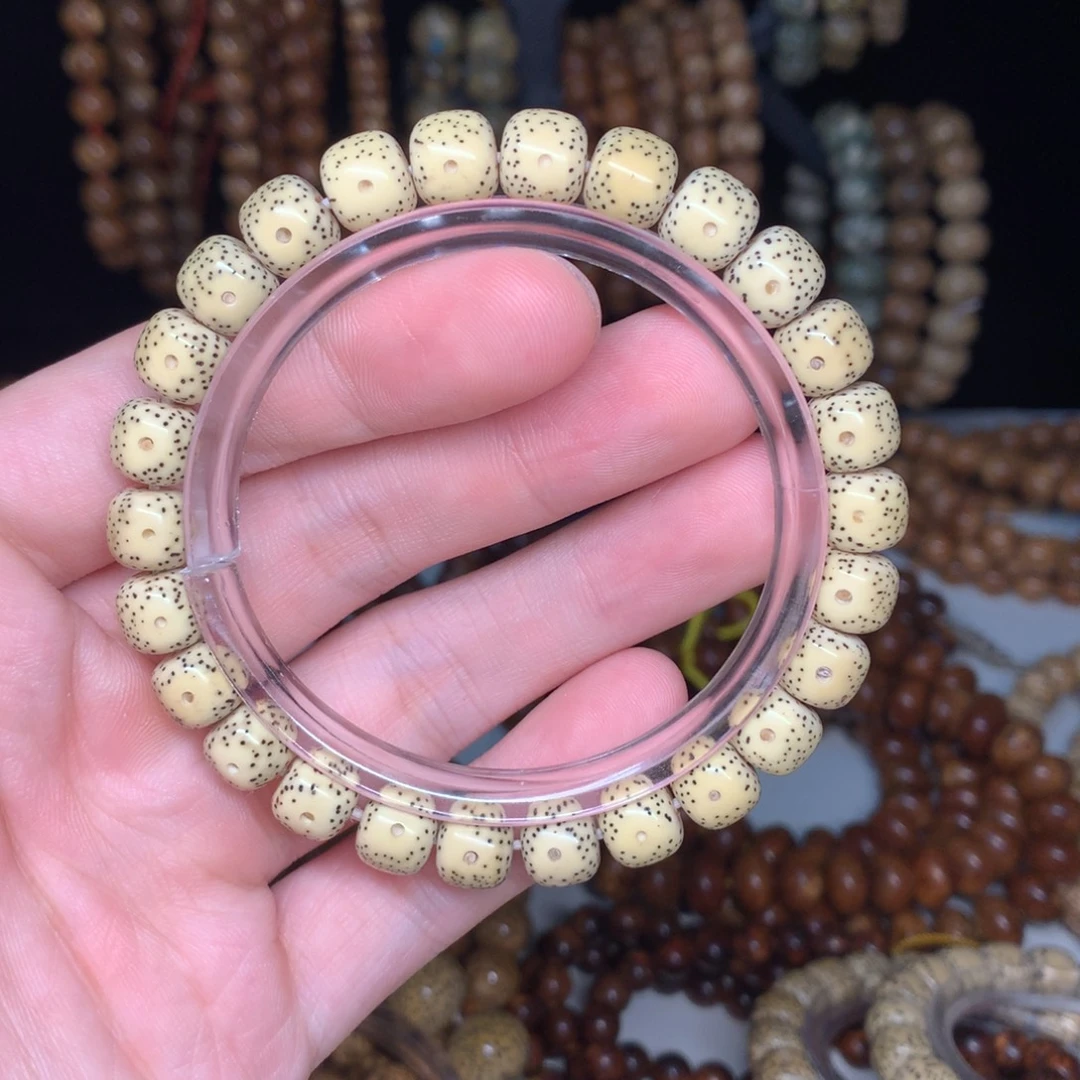 吊坠星月菩提9.8烟花顺白