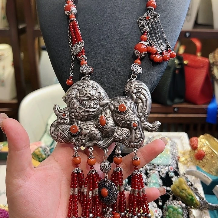 玛瑙颈饰未镶嵌古风