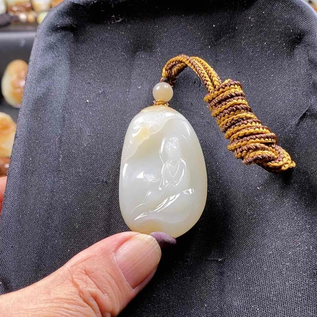 【闪购商品】和田玉（糖玉）颈饰未镶嵌