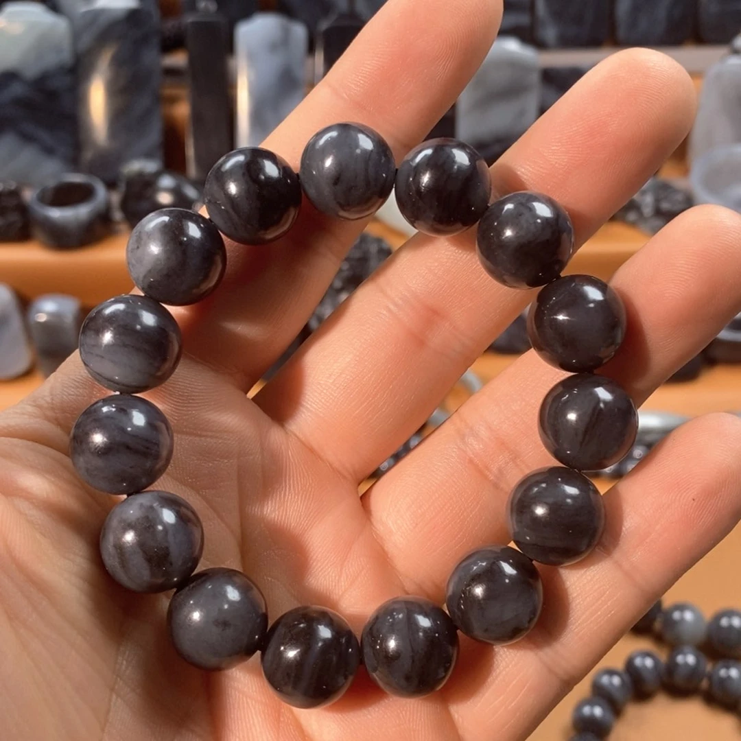 【闪购商品】颈饰未镶嵌和田玉