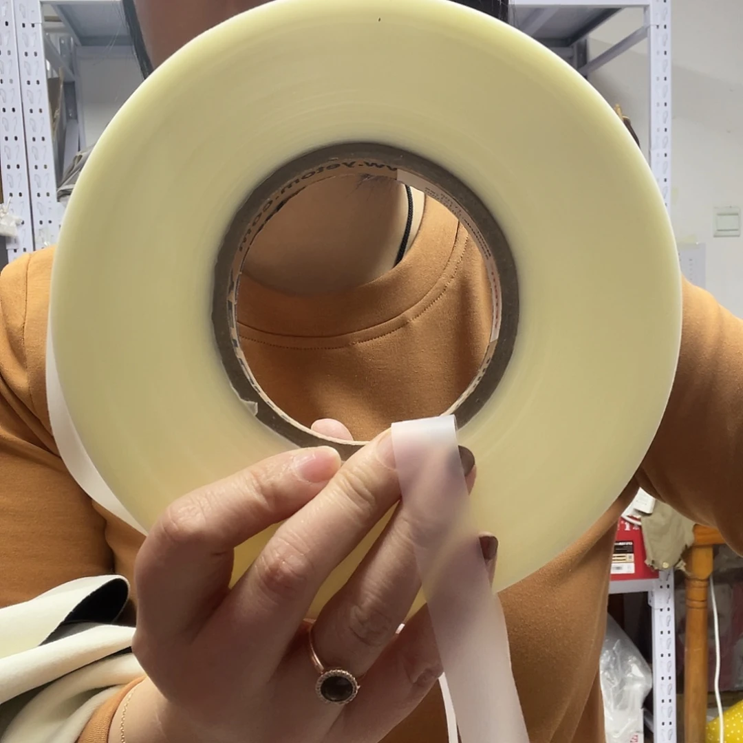 冲锋衣无缝压条2个