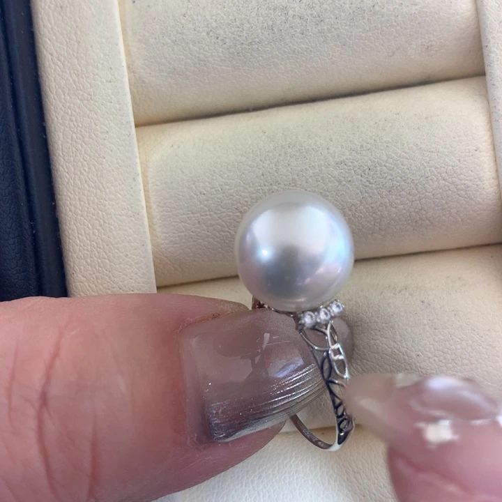 18K金镶嵌戒指海水珍珠