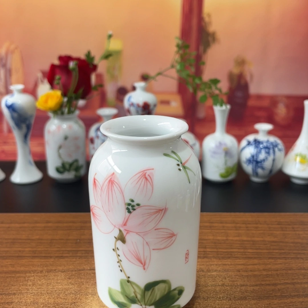 景德镇小花瓶等着你