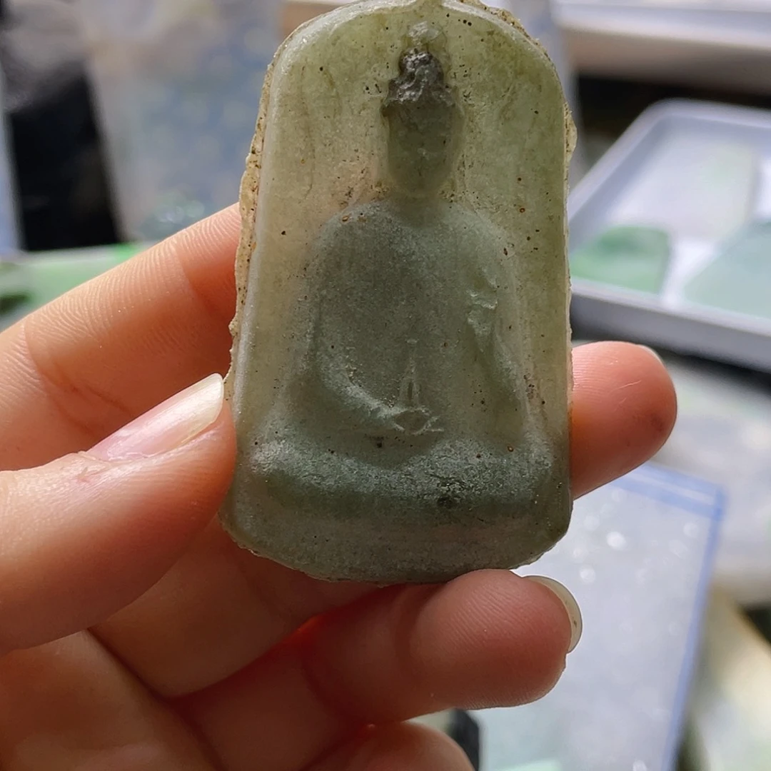 颈饰未镶嵌翡翠喵**长。