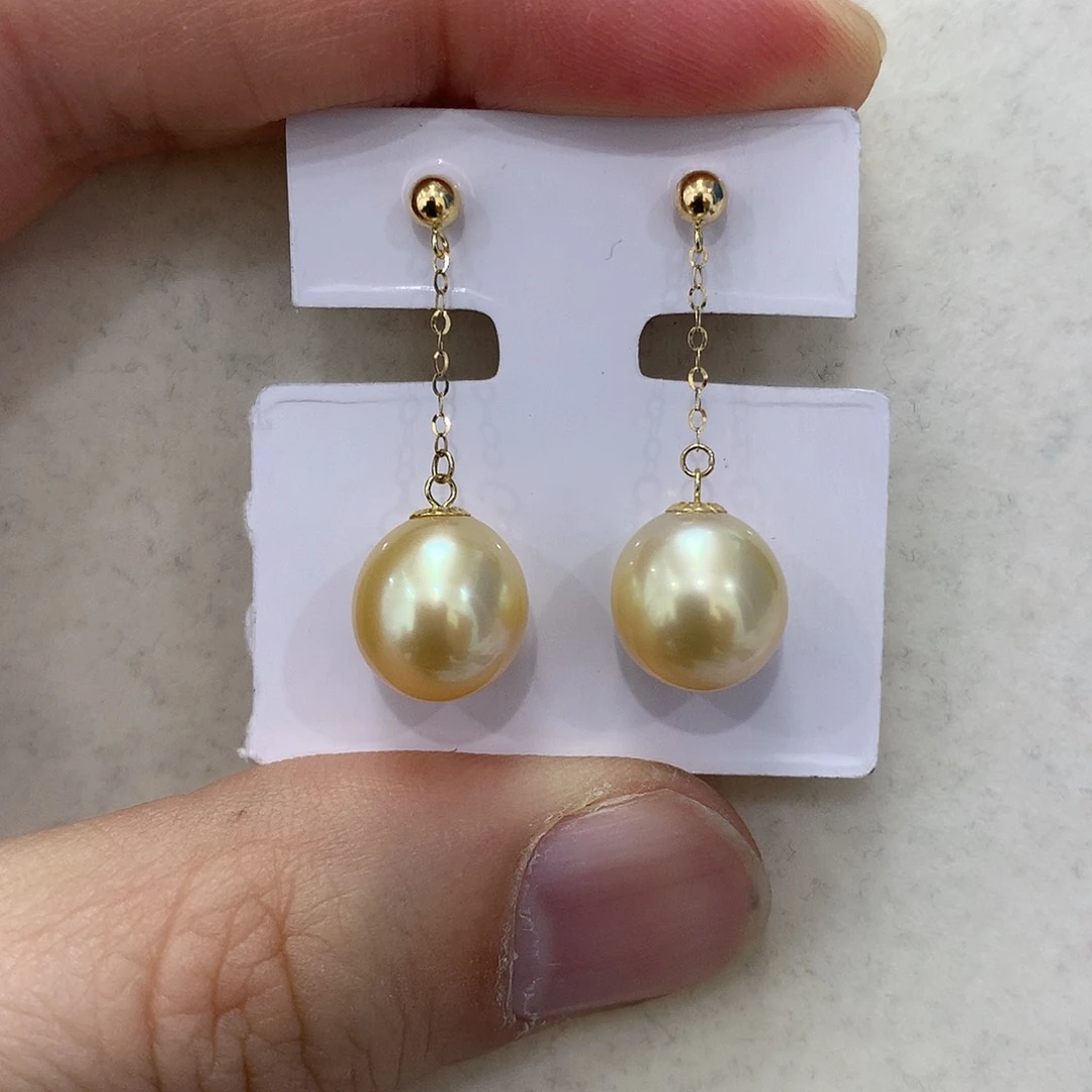 淡水珍珠颈饰18K金镶嵌金珠9-10