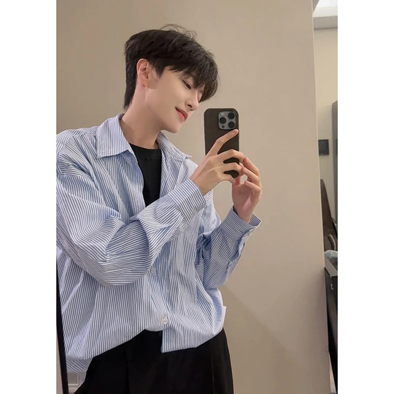 蓝色竖条纹衬衫男高级感夏季内搭韩系少年感穿搭休闲长袖衬衣外套