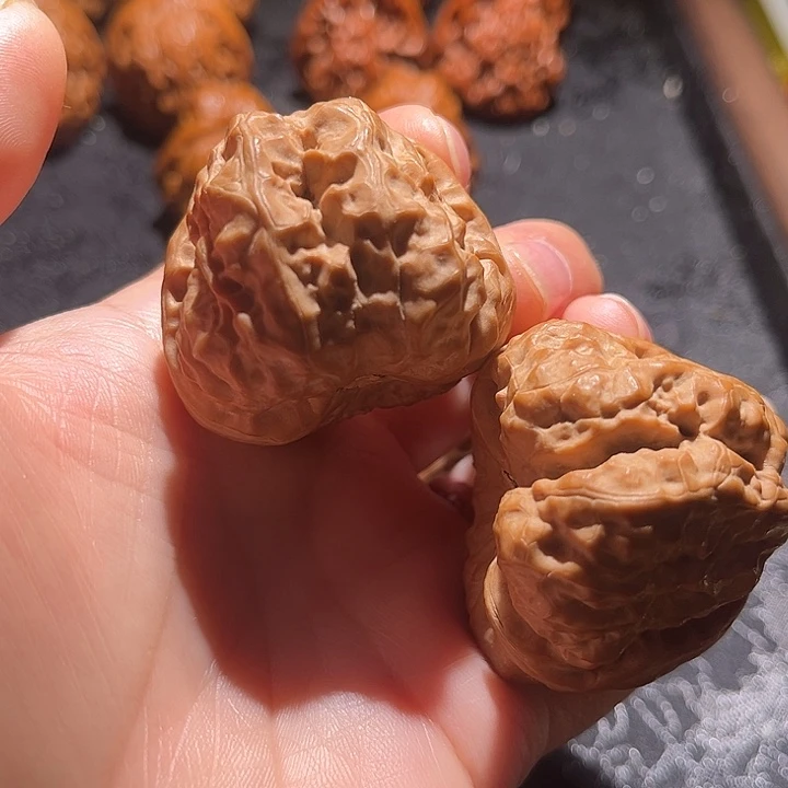 吊坠文玩核桃三角蛙