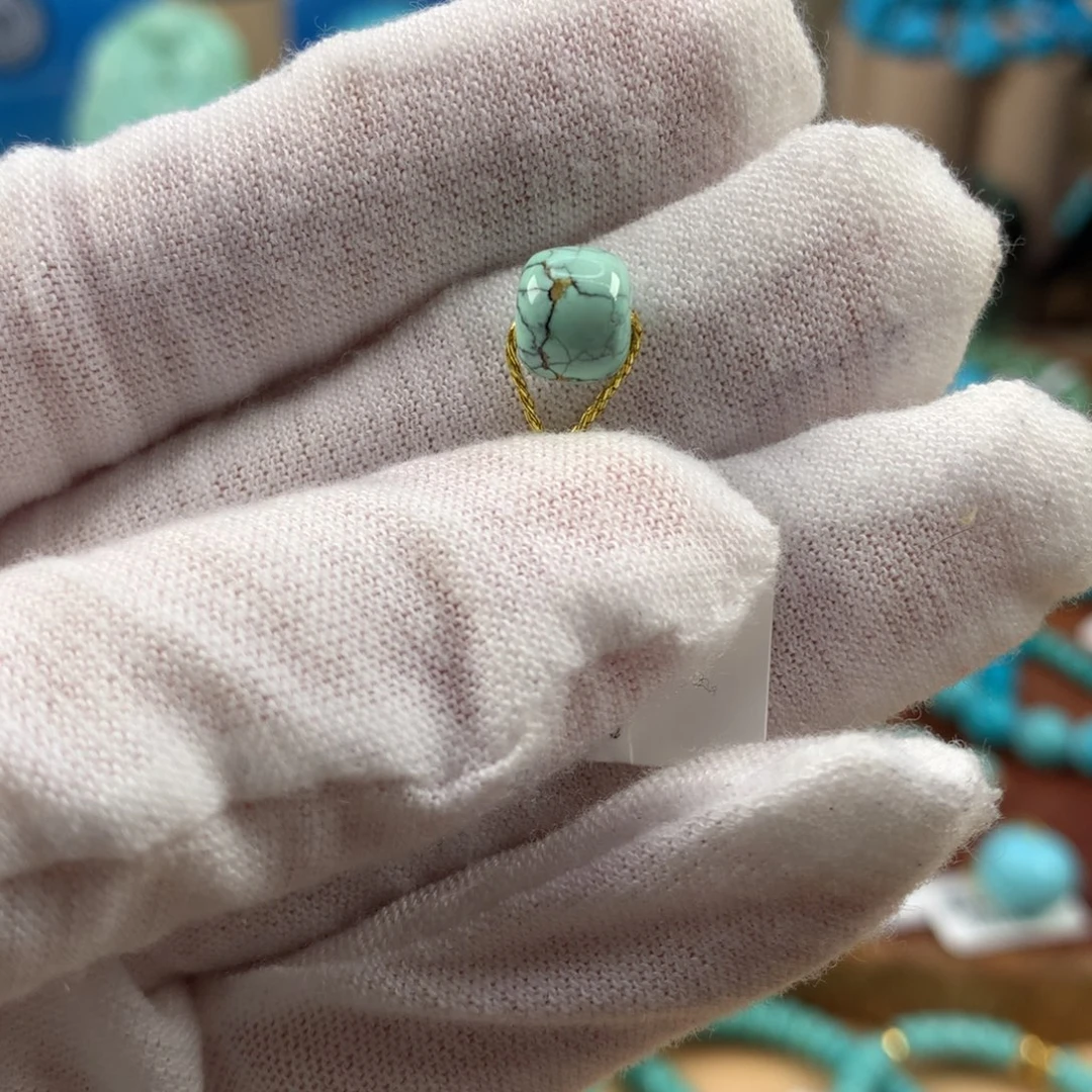 绿松石未镶嵌珠宝奇石菜籽黄网花老型7.6*6.3mm