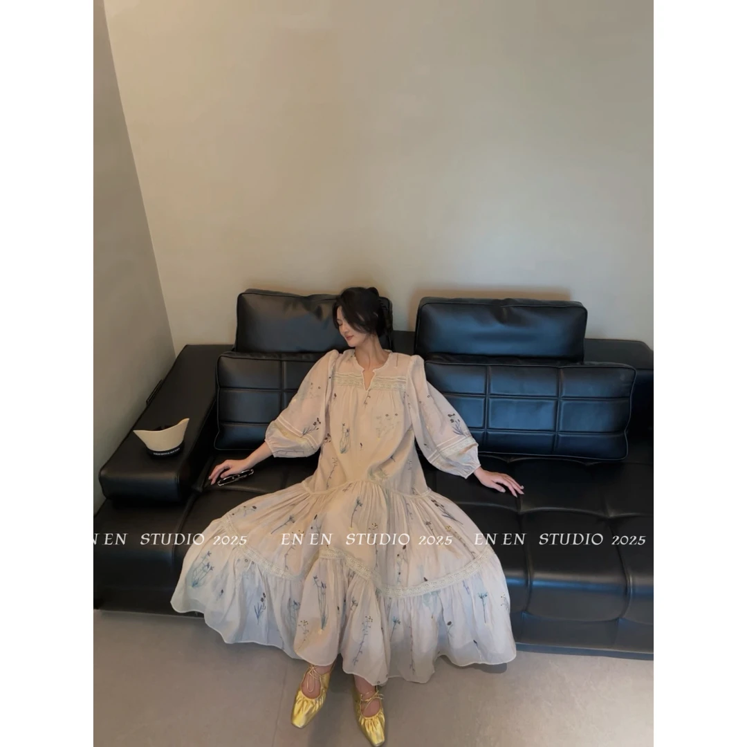 【陈小冉专属】新款法式气质长款水草花刺绣套头夏季连衣裙 YX25421