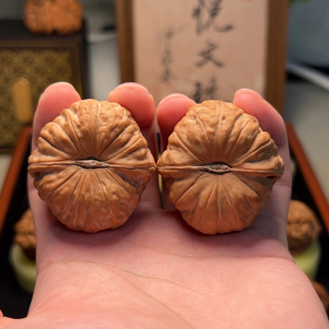 麦***顿文玩核桃把件42 南瓜墩