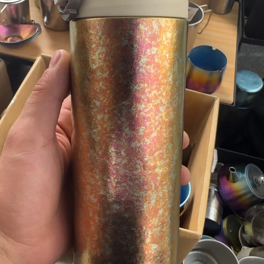 金属一个玫瑰粉弹跳微瑕保温杯