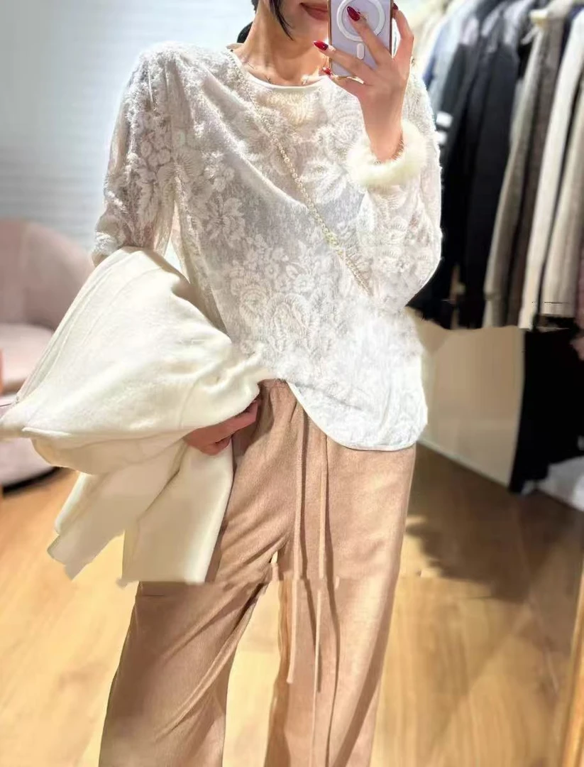 892728 重工蕾丝提花上衣