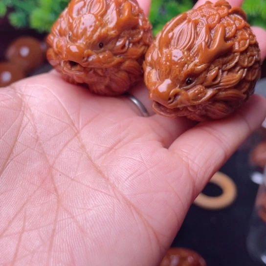 【闪购商品】手串/手链橄榄核35左右金币龙龟手球