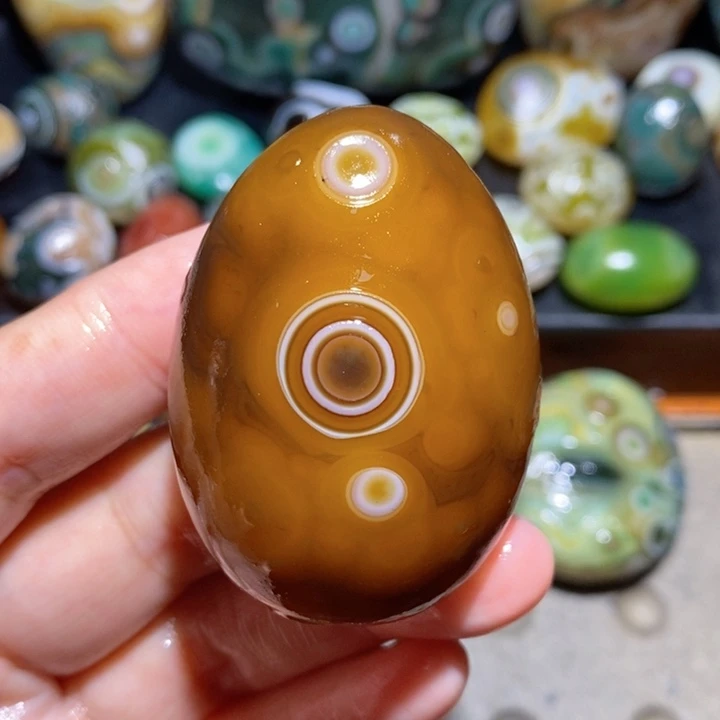 未镶嵌玛瑙/玉髓珠宝半成品82