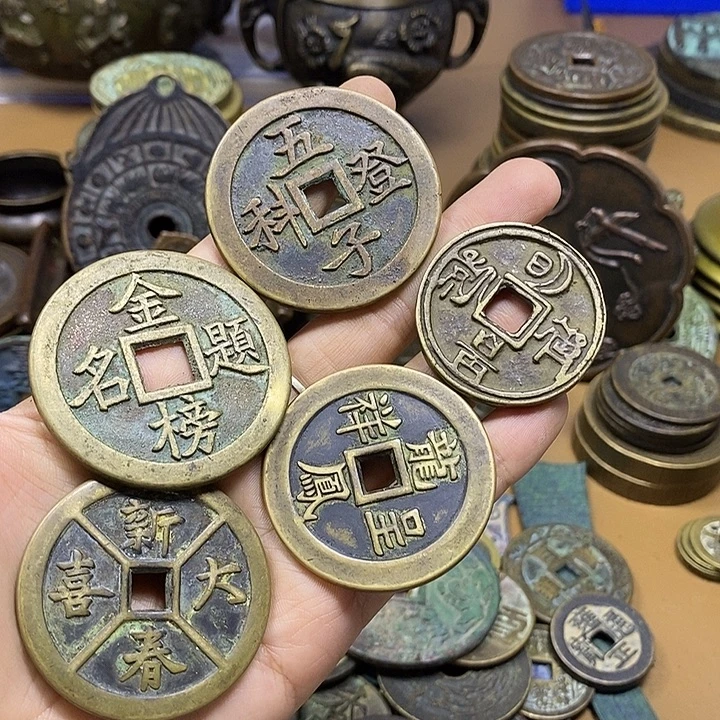 古***富铜铁合金类工艺品