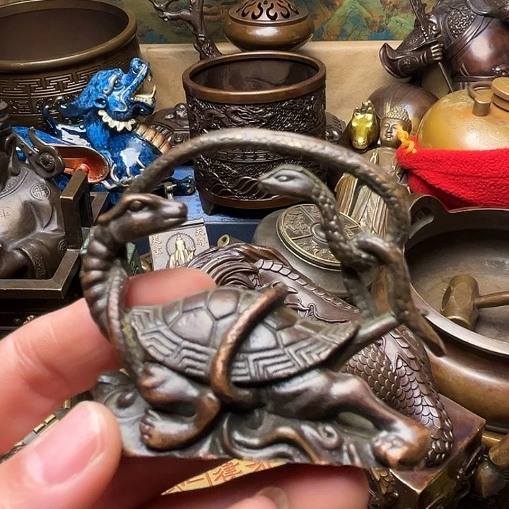 精美铜器批发档口