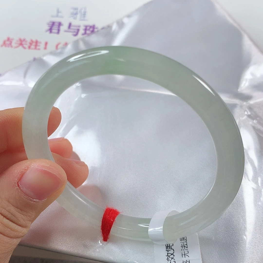 翡翠手镯未镶嵌 圆条①③①