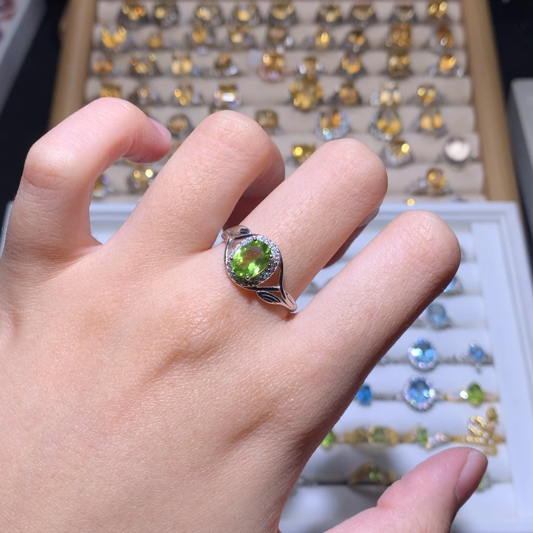 水晶戒指银S925镶嵌a****y戒指