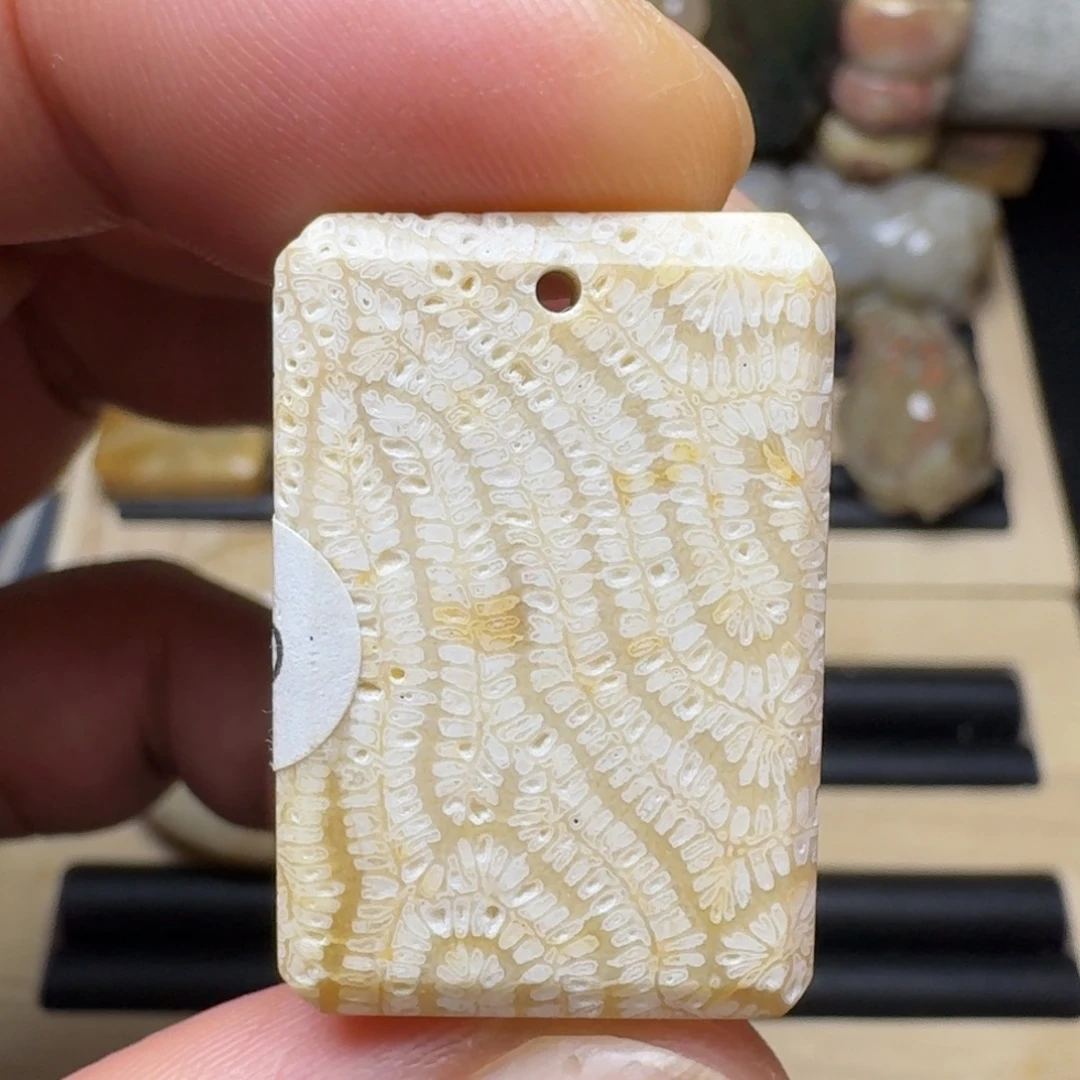 硅化玉未镶嵌纯天然色有机玉石保真色