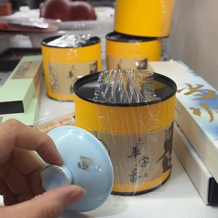 福利待遇多多哦哦哦