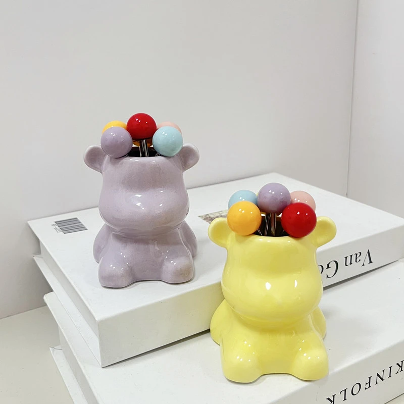 轻奢小熊水果叉家用可爱陶瓷摆件叉甜品网红创意水果签