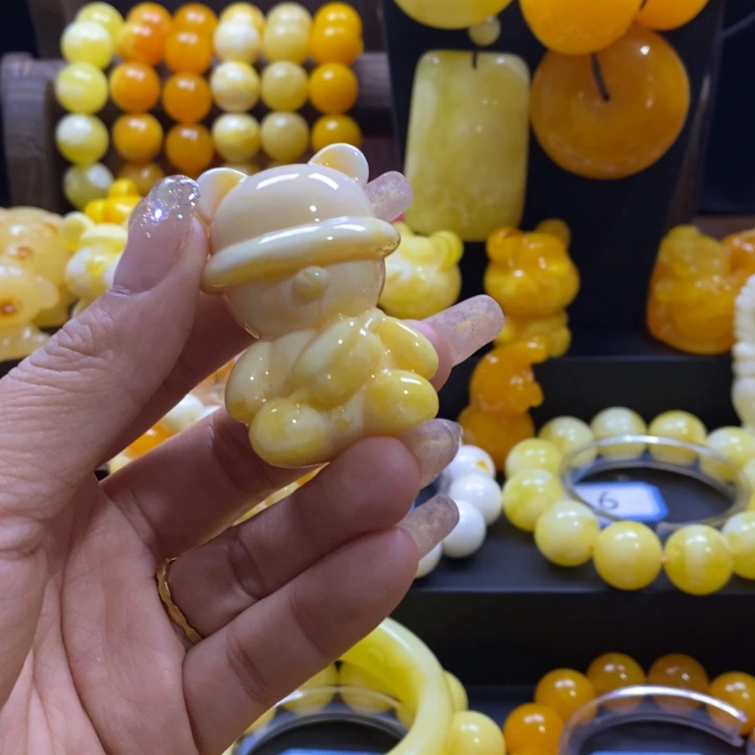 用***2非金属戴帽子小熊全品